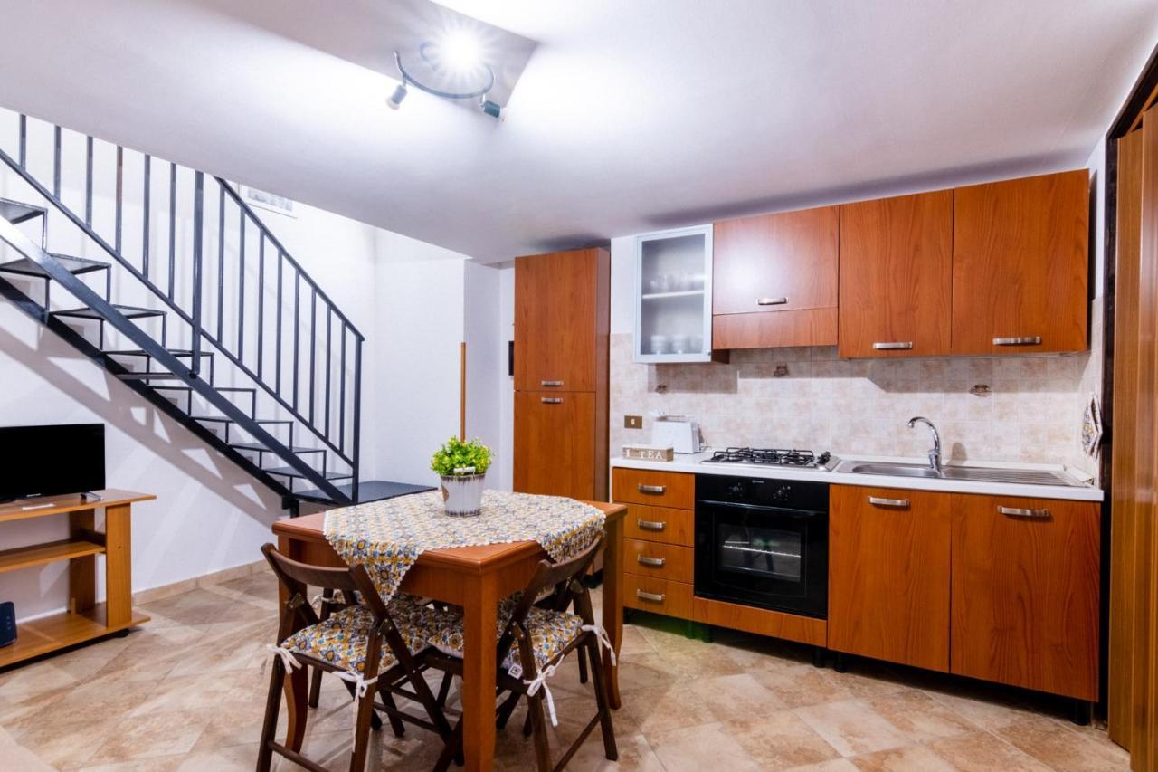 פלרמו Malu Holiday Apartment - Cattedrale מראה חיצוני תמונה